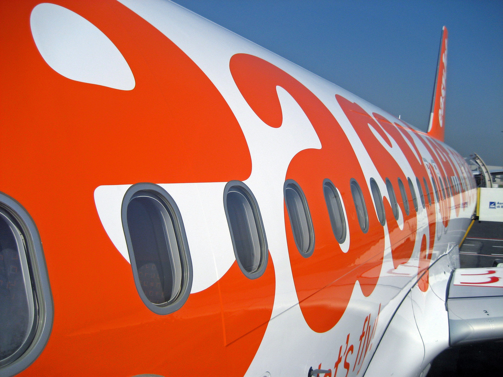EasyJet boss to step down as airline reveals it raked in £1bn from extras like seat selection this year