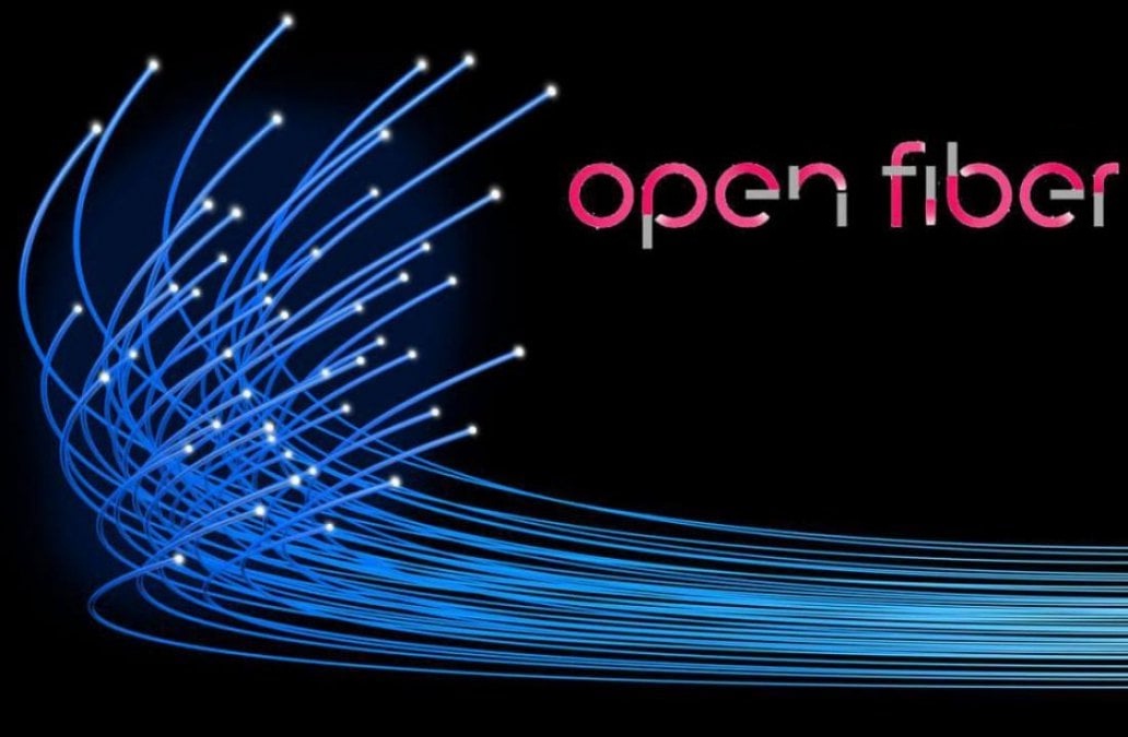 Open Fiber, accordo con le banche per 3,2 miliardi di finanziamento: la rete unica più vicina